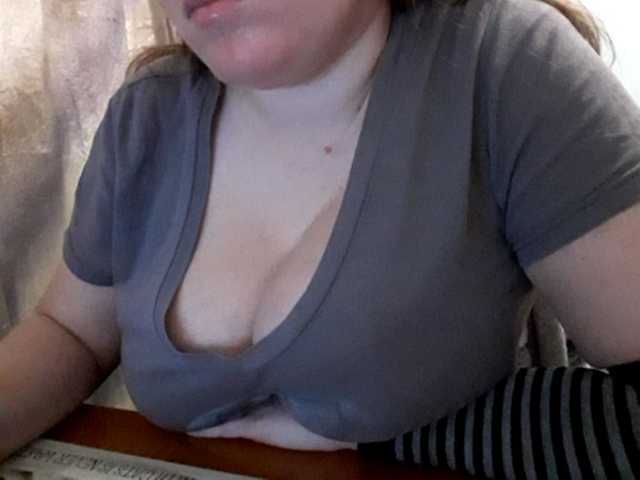 Φωτογραφίες kittywithbig I am Liza. Breast size 5. For a good moo d:) love/ boys, I don't shщow my face!