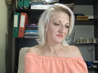 Ερωτική συνομιλία μέσω βίντεο Nadin-slut